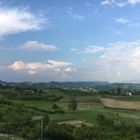 Bed and Breakfast Cascina Angela Гави Экстерьер фото